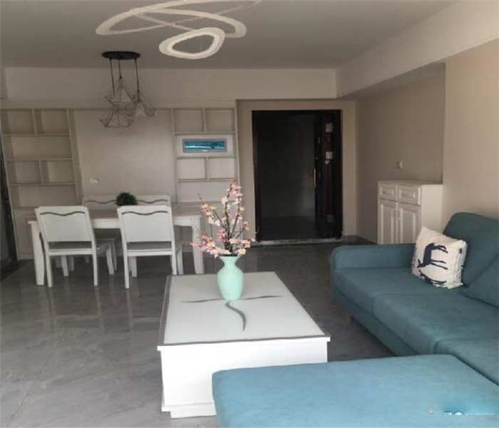 <a href=/dalingshan/ target=_blank class=infotextkey>大嶺山小產(chǎn)權房</a>出售:御湖雅居